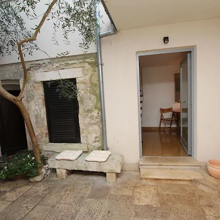 아파트 Hundefreundliches Studio-apartment Nur 650 Meter Zum Mit Meerblick