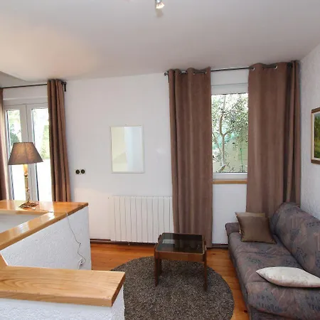 Hundefreundliches Studio-apartment Nur 650 Meter Zum Mit Meerblick
