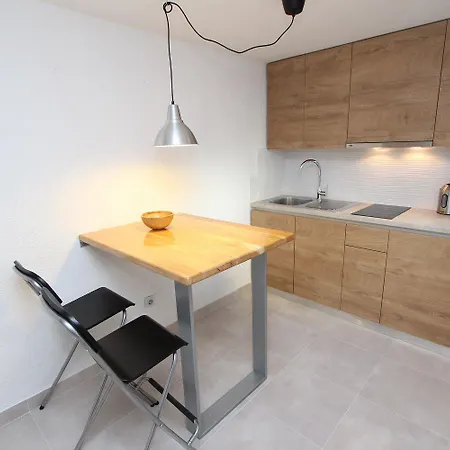 Hundefreundliches Studio-apartment Nur 650 Meter Zum Mit Meerblick *