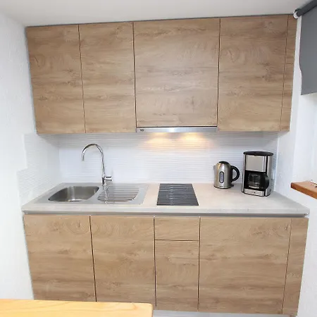 Hundefreundliches Studio-apartment Nur 650 Meter Zum Mit Meerblick *